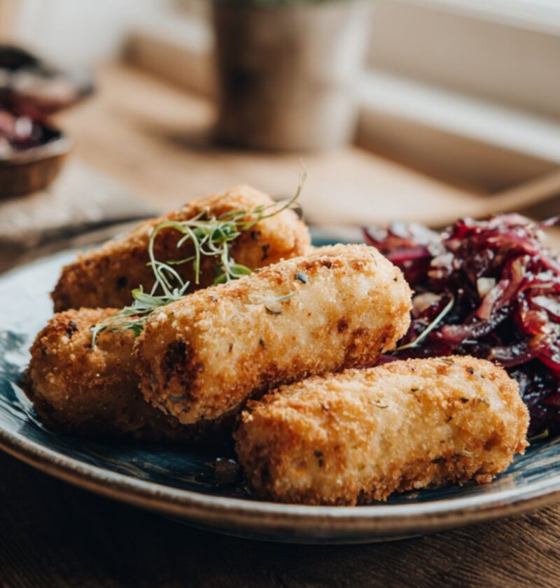Hairy Bikers​ Glamorgan Sausage Recipe